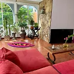Cosy Ocean View & Garden Apartament *